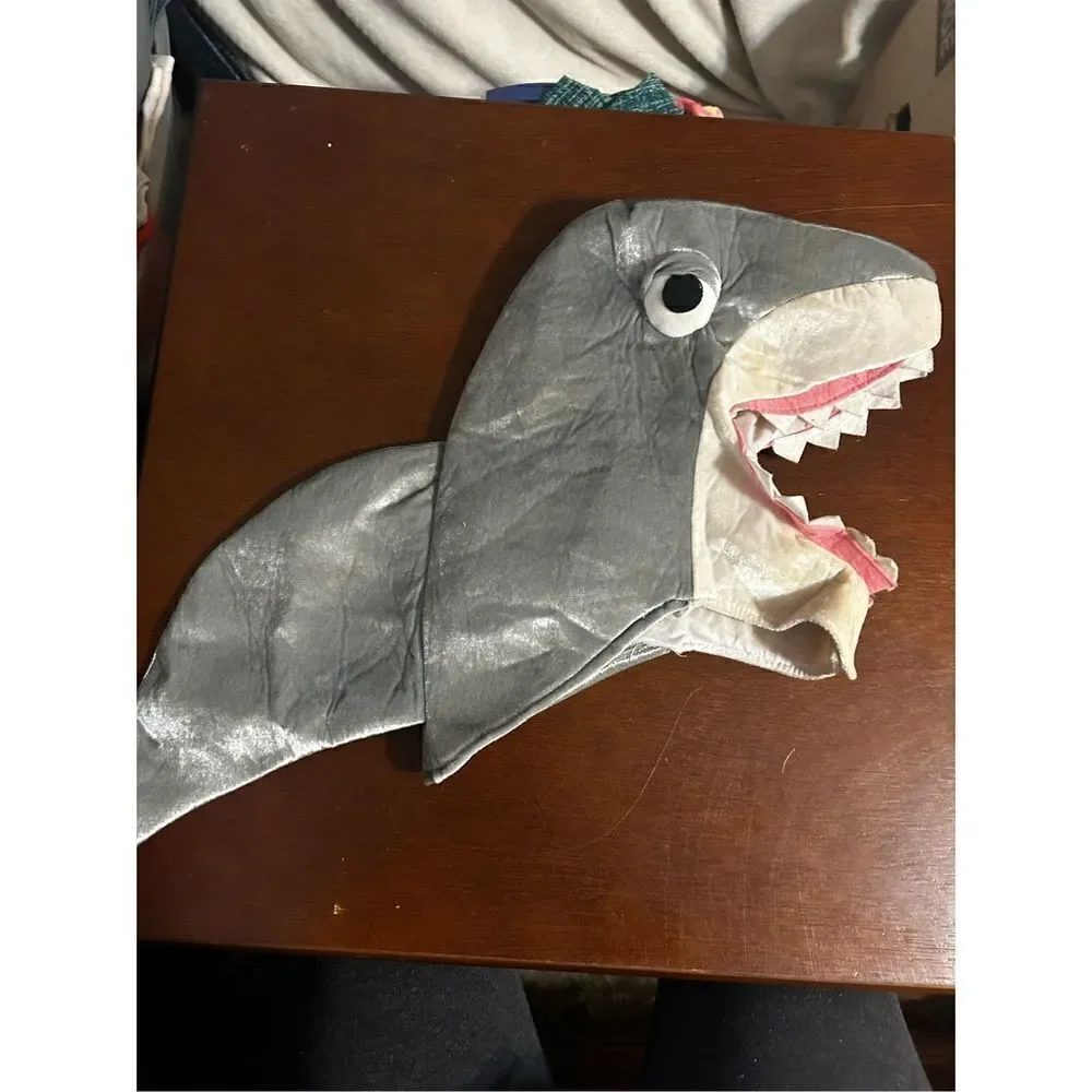 2 piece great white shark costume size 2/3 youth